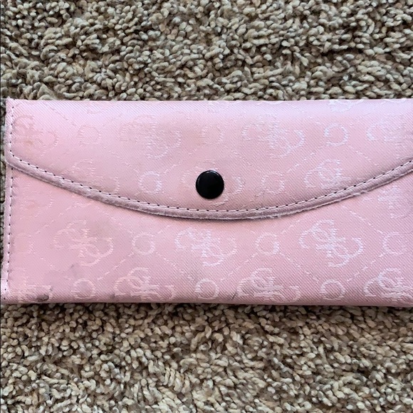 Pink Wallet - Picture 1 of 1